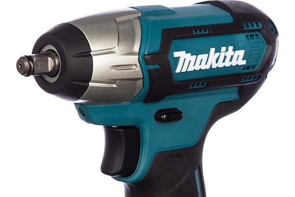 Гайковерт ударный MAKITA TW140DWAE  (12В,140Нм, 3/8", 2x2Ач Li-lon) кейс ФЦ